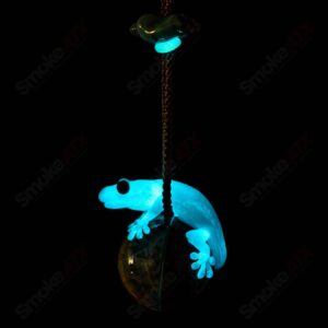 Shop Gecko and the Flower Pendant Kengtaro Glass in australian