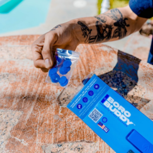 Shop BoroBuddy™ Magnetic Glass Cleaner in australian