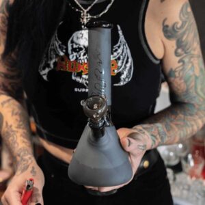 Shop Bud Beaker Bong 25cm - Matte Black in australian
