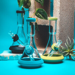 Shop GRAV Deco Silicone Beaker Bong 24cm - Black in australian