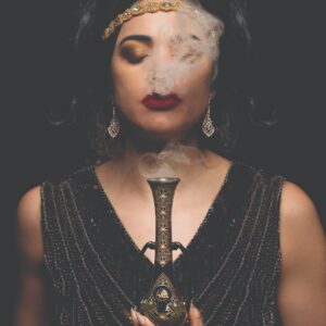 Shop Vamp Vase Bong in australian