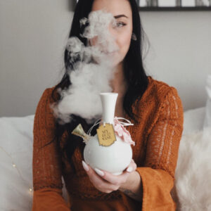 Shop Monica Vase Bong in australian